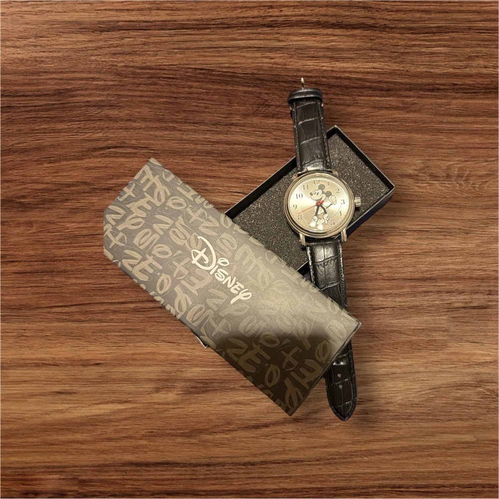 Disney Men's Watch with Black Leather Strap
